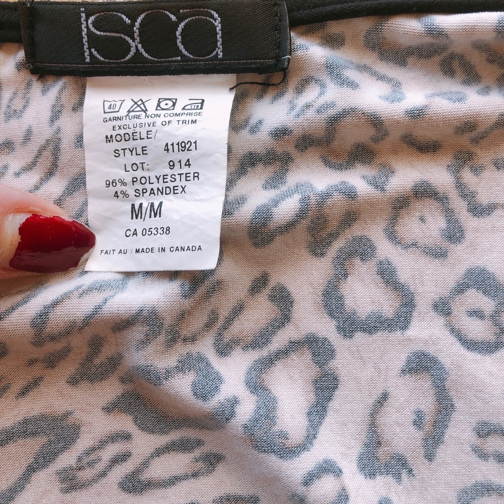 π ISCA Leopard Print Surplice Ruched Top π - Picture 10 of 13